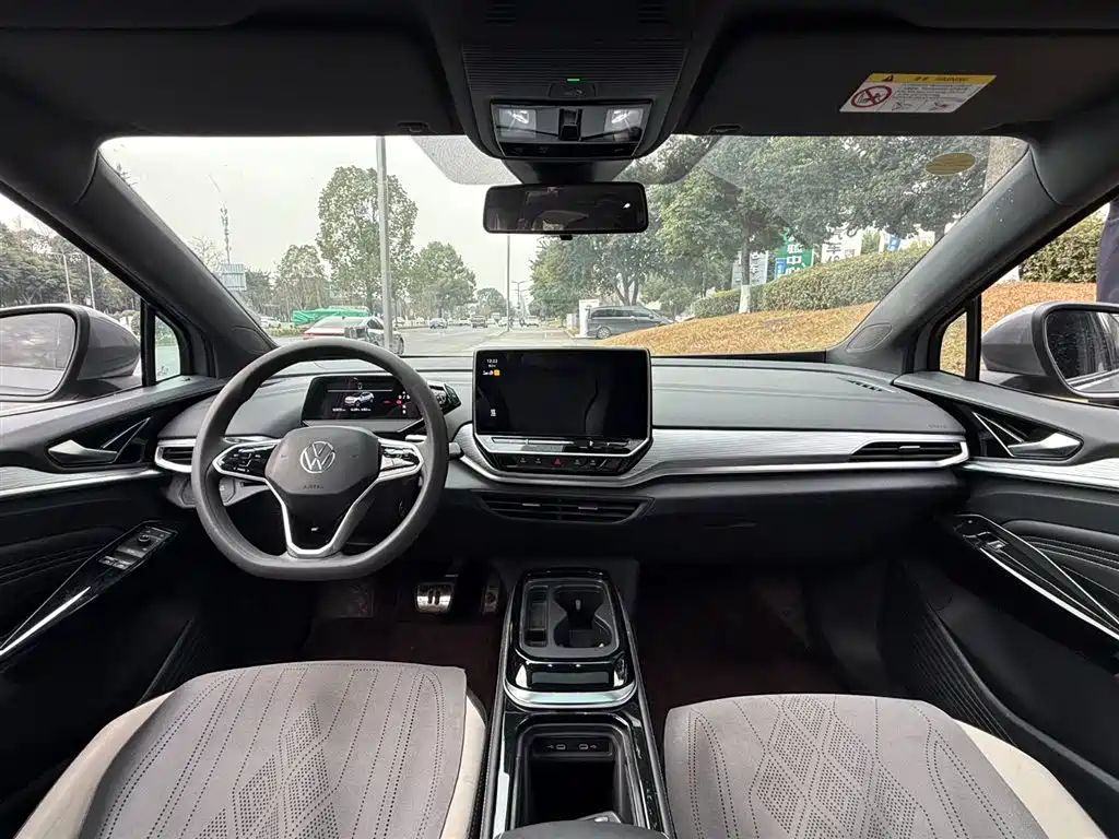 VOLKSWAGEN ID.4 CROZZ