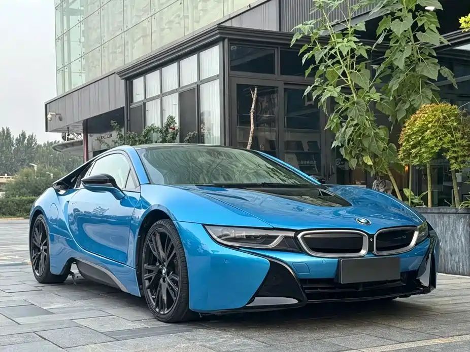 BMW i8 — миниатюра 2