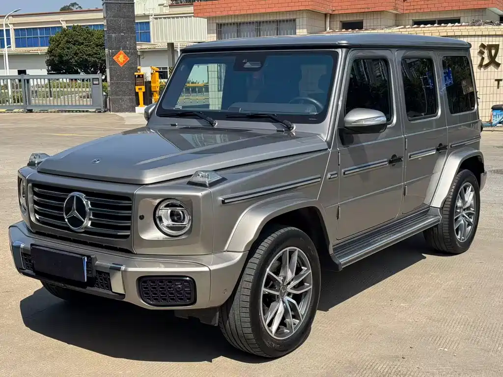 Mercedes-Benz G-Class 2025