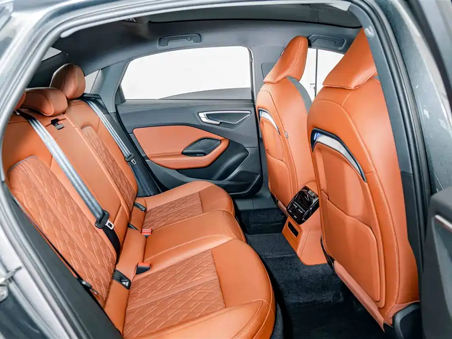 Audi A5L — миниатюра 20