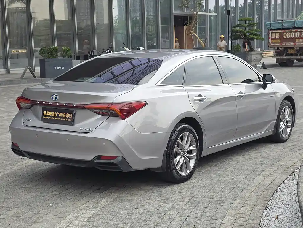 Toyota Avalon 2019 2.5L Luxury V