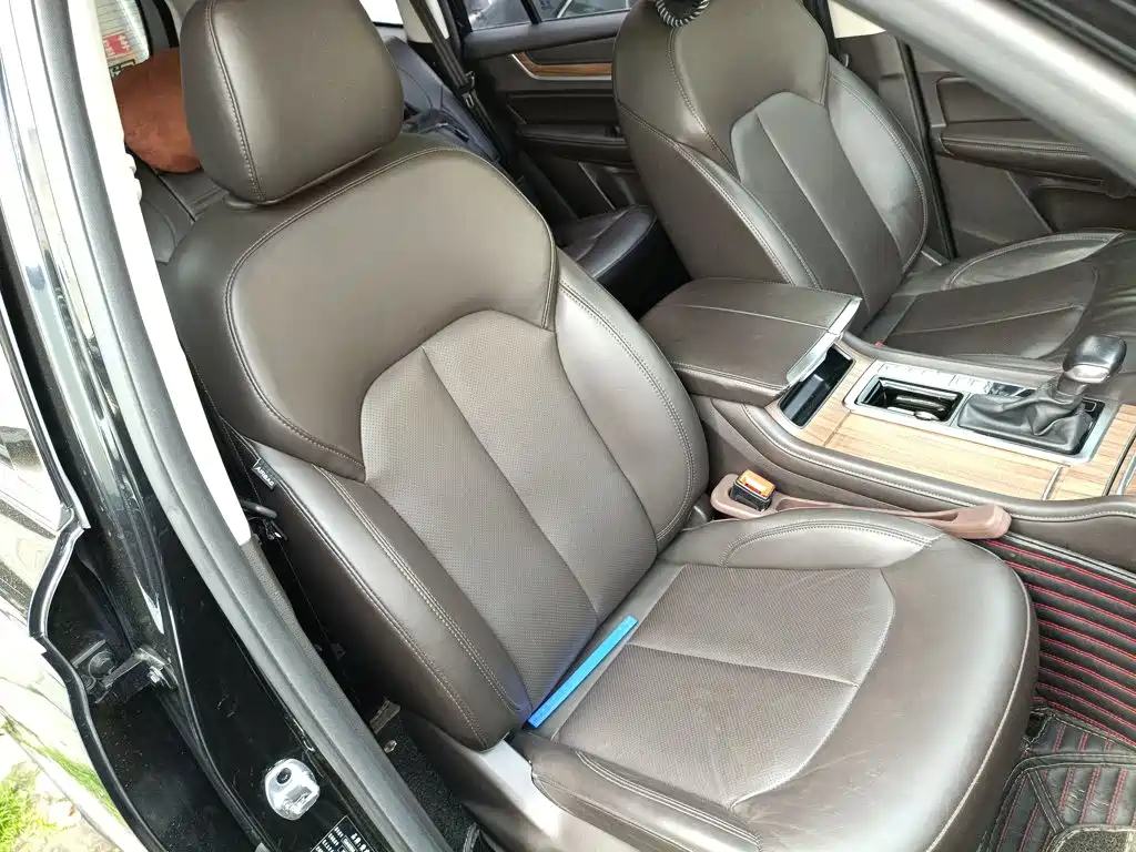 Roewe RX8 — миниатюра 25