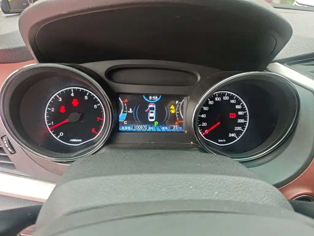 BYD G5 — миниатюра 12