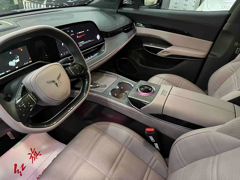 Hongqi Hongqi Tiangong 08 — миниатюра 8