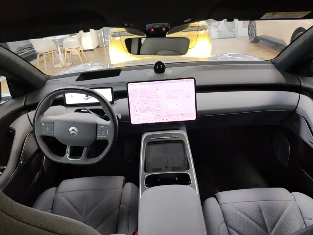 NIO ET5T 2025 75kWh Touring