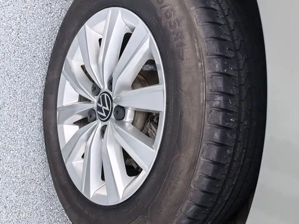 Volkswagen Lavida — миниатюра 12