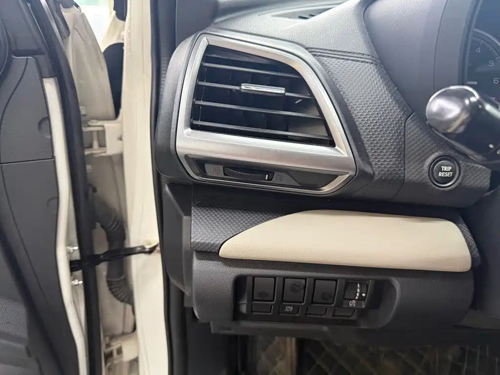Subaru Forester — миниатюра 14