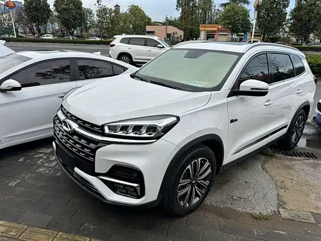 CHERY TIGGO 8