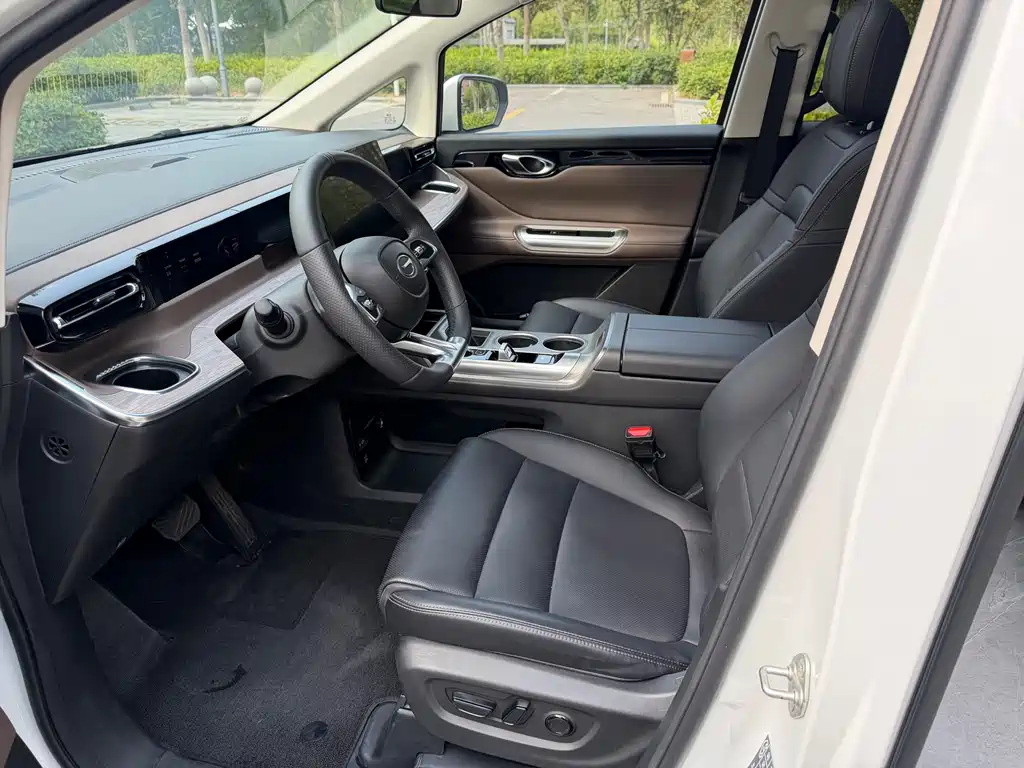 GAC Motor Trumpchi E8 — миниатюра 7