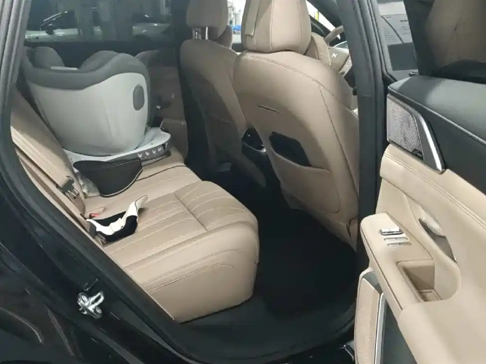 Xpeng G9 2025 680 Max