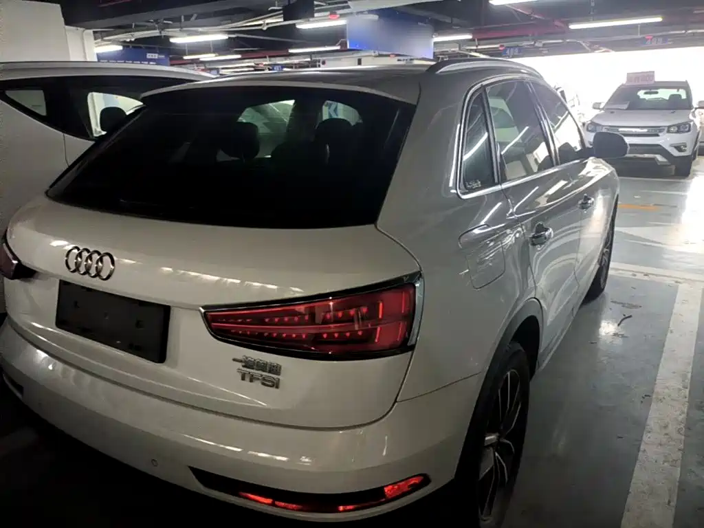 Audi Q3 2018 30 TFSI