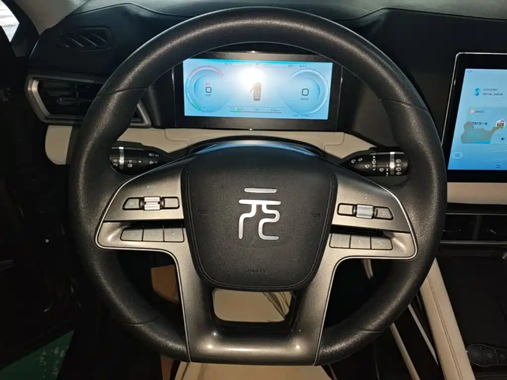 BYD Yuan UP — миниатюра 11