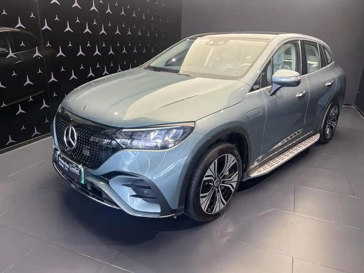 奔驰EQE SUV 2024款 500 4MATIC 豪华版 2024