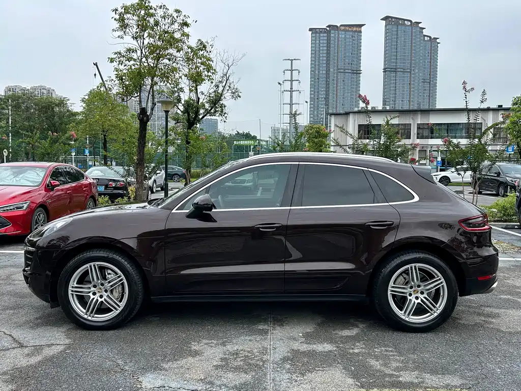 Porsche Macan 2014 Macan S 3.0T