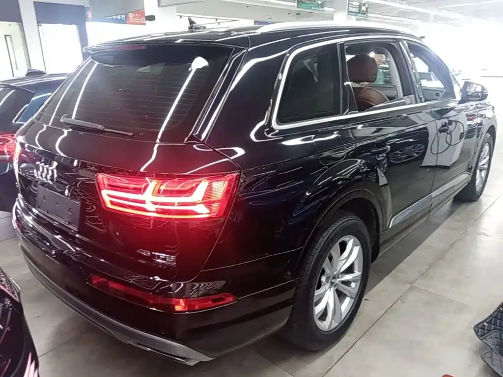 Audi Q7 2019 45 TFSI Comfort