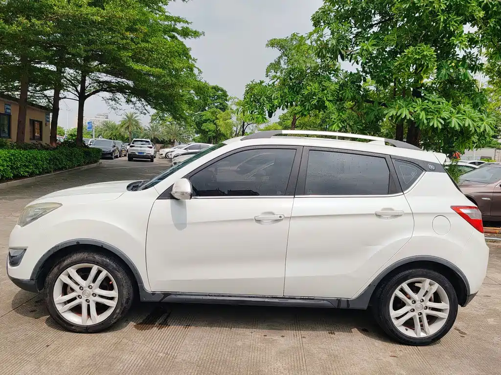Changan CS35 — миниатюра 4
