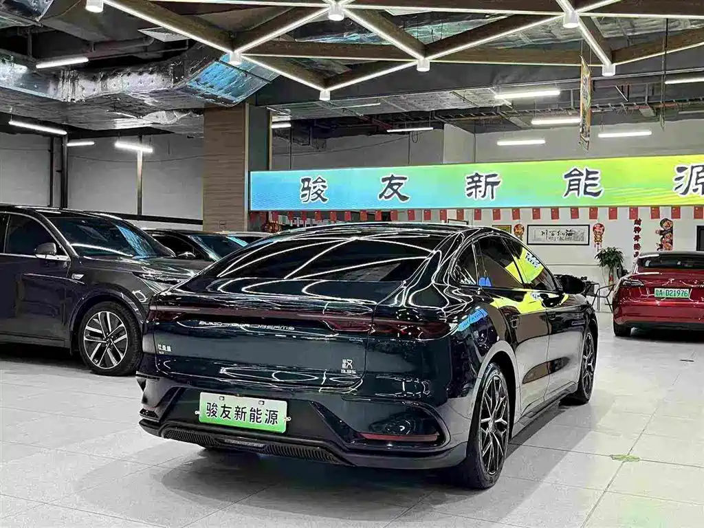 BYD Han — миниатюра 2