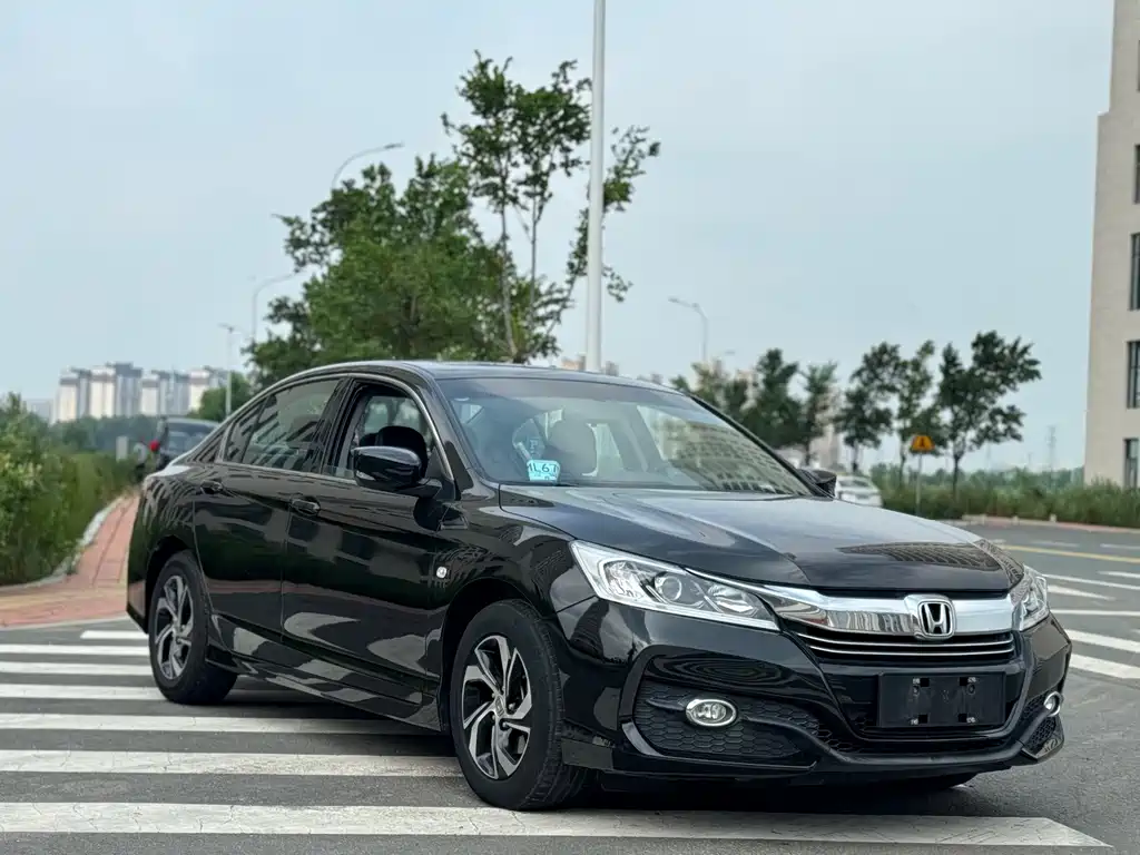 Honda Accord — миниатюра 3