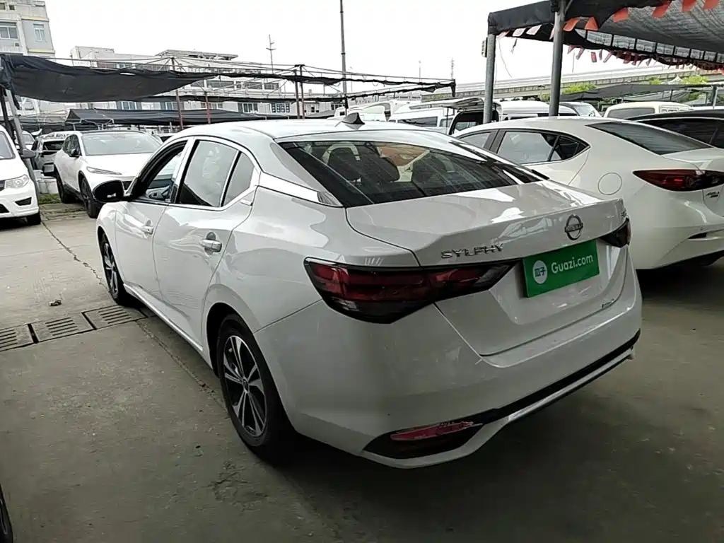 Nissan Sylphy — миниатюра 5
