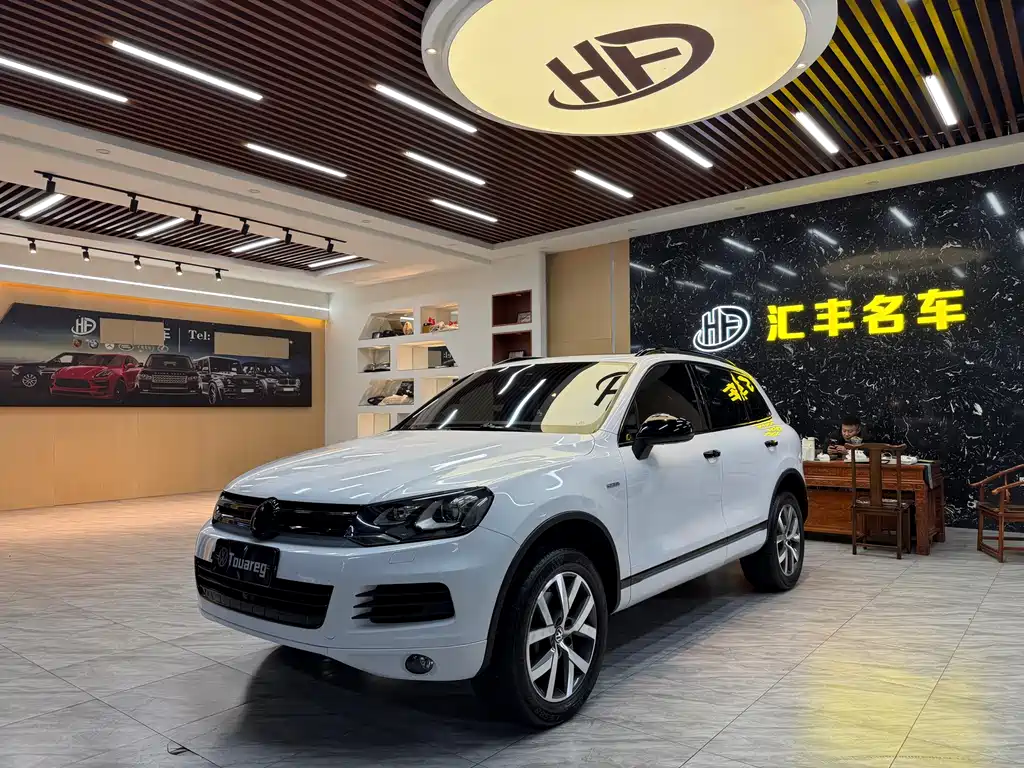 Volkswagen Touareg 2014