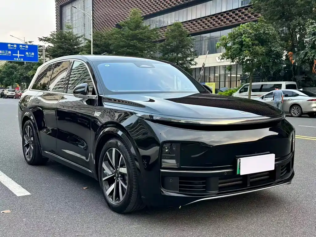 Li Auto Li L8 — миниатюра 3