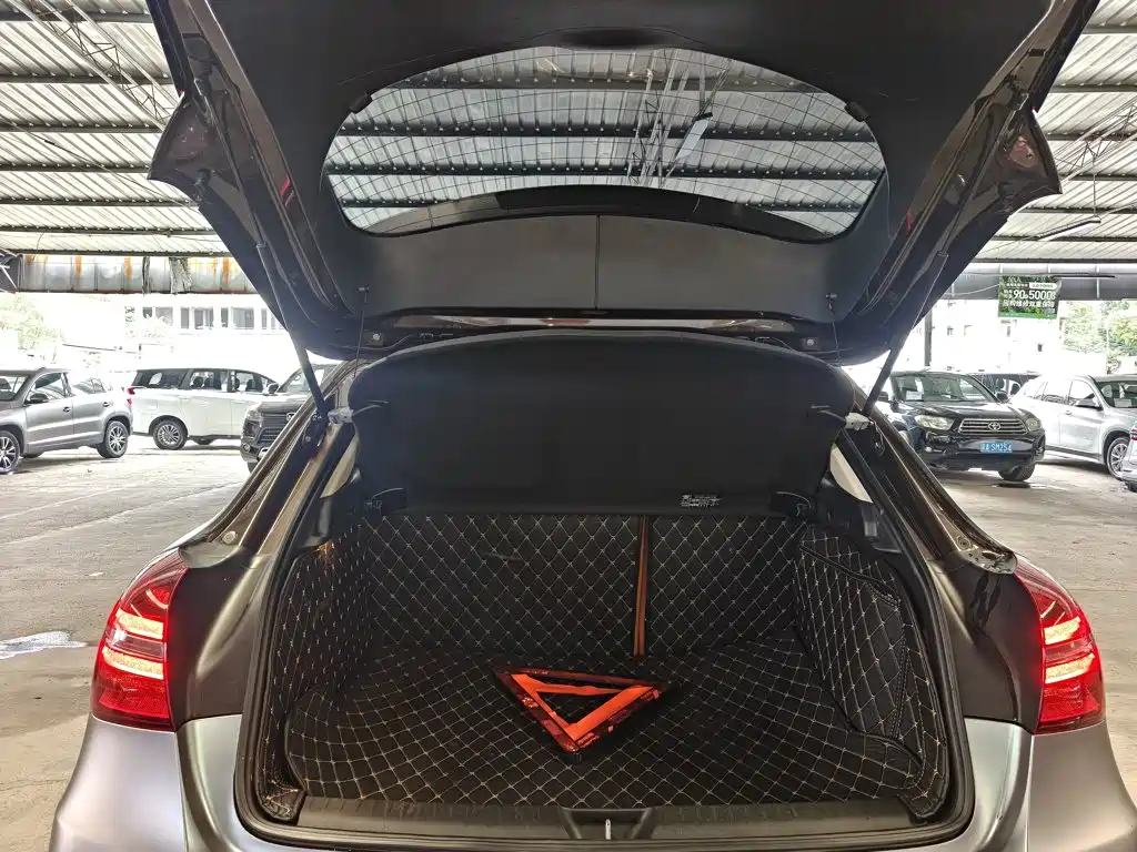 Mercedes-Benz GLA — миниатюра 19