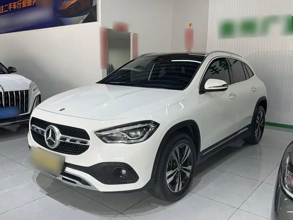Mercedes-Benz GLA — миниатюра 3