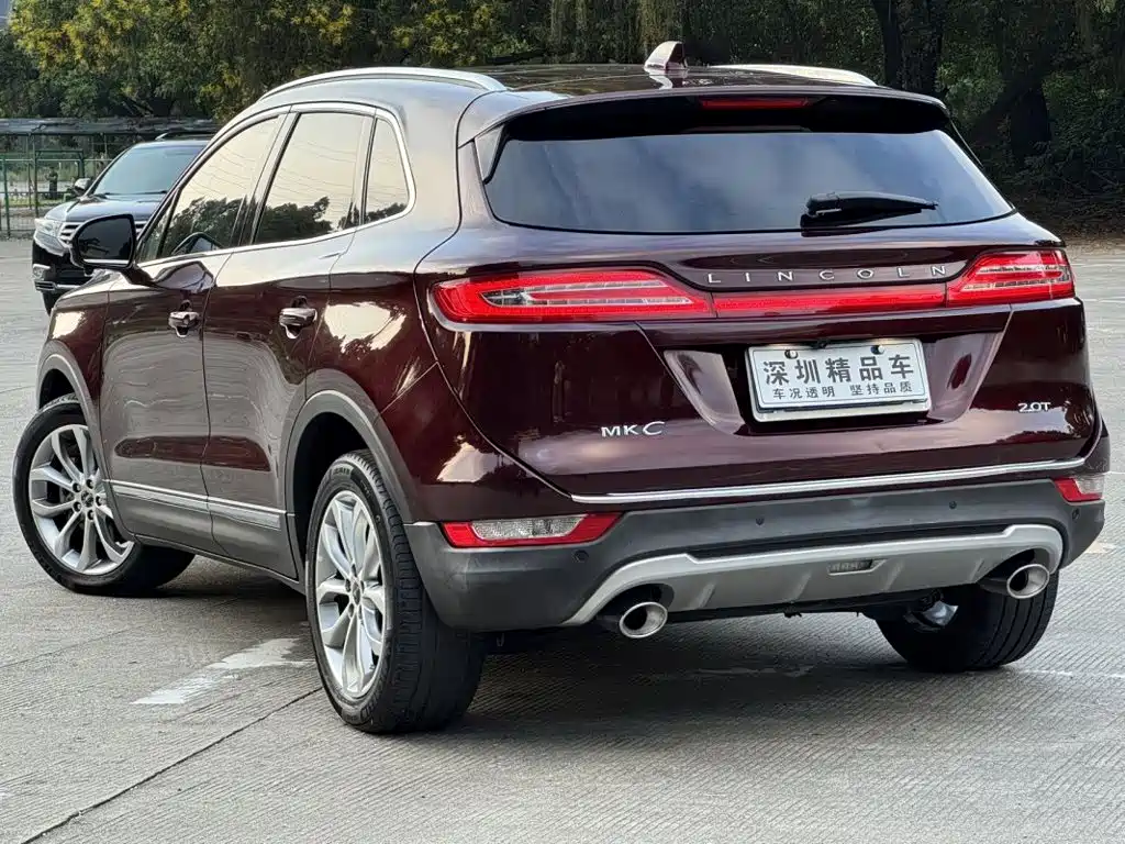 Lincoln MKC — миниатюра 6