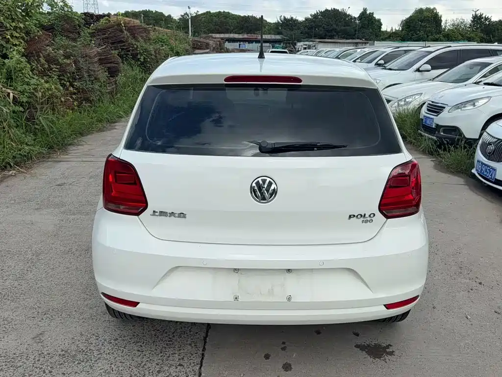 Volkswagen Polo — миниатюра 5