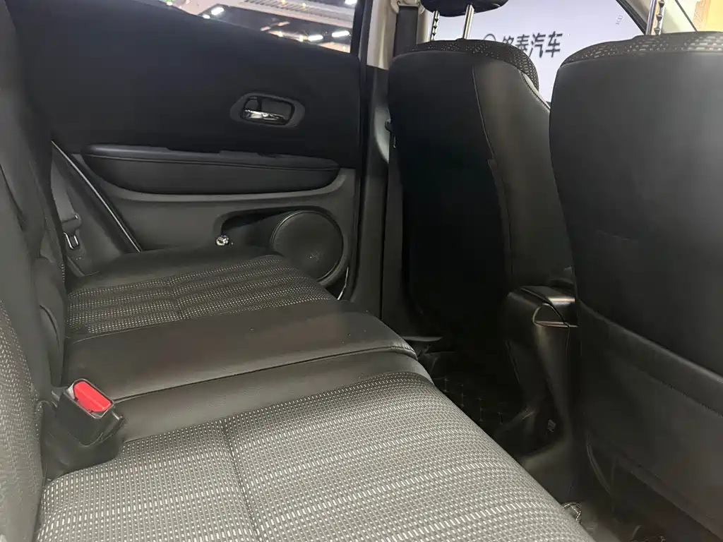 Honda Vezel 2017 1.8L CVT