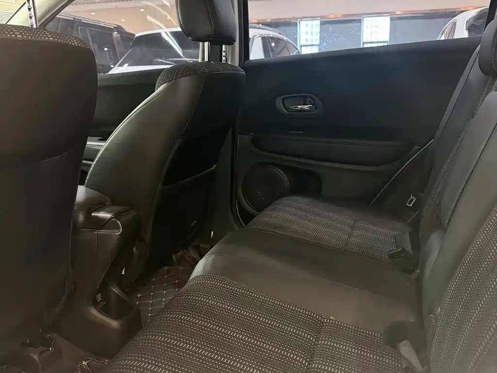 Honda Vezel 2017 1.8L CVT