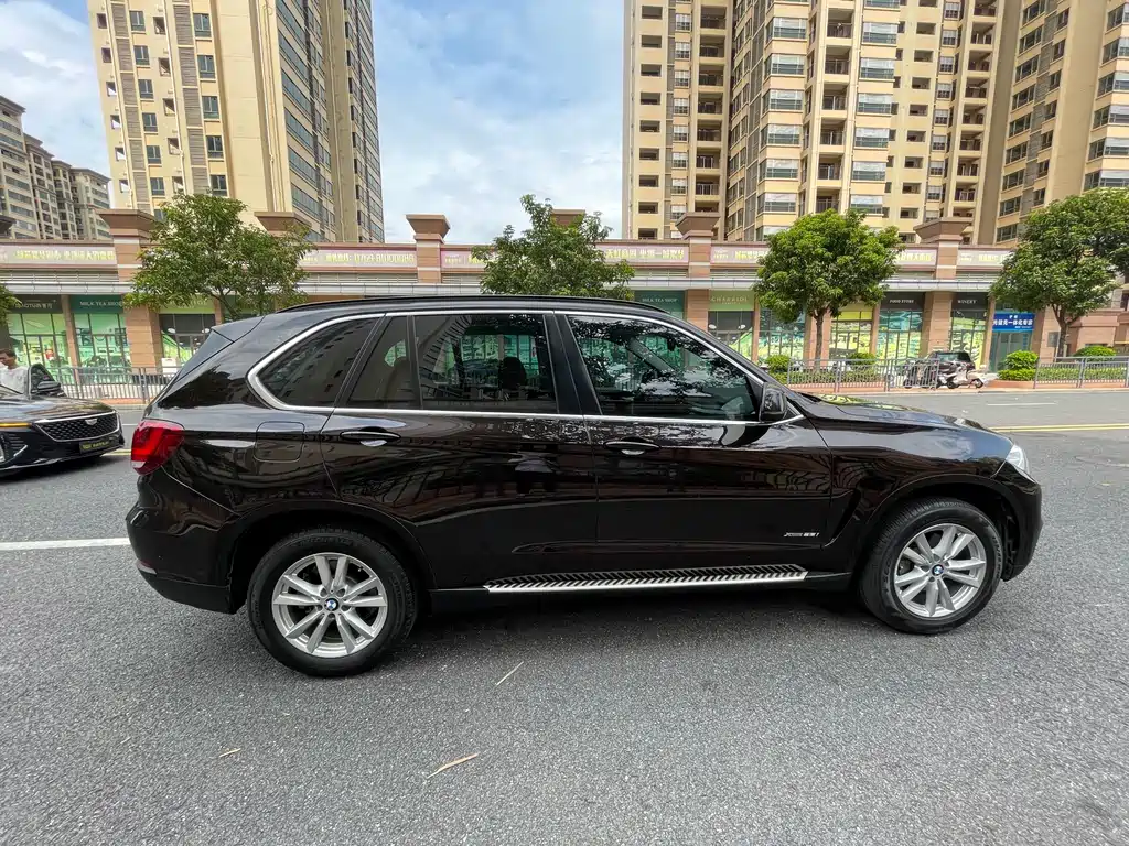 BMW X5 2015 xDrive28i