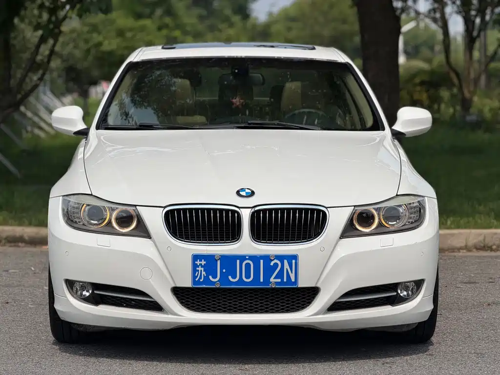 BMW 3 Series 3 2012 320i Luxury