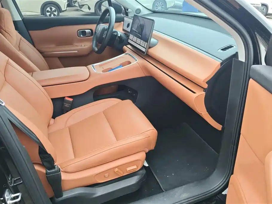 Leapmotor C16 2026 280 6 мест