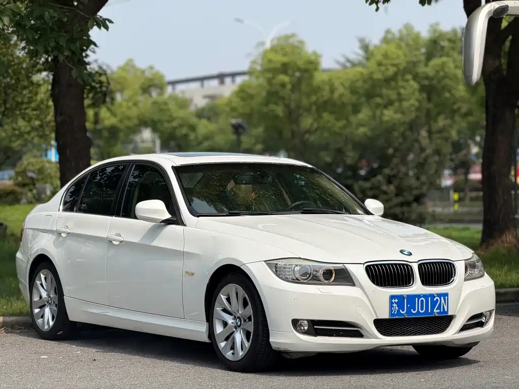BMW 3 Series 3 2012 320i Luxury