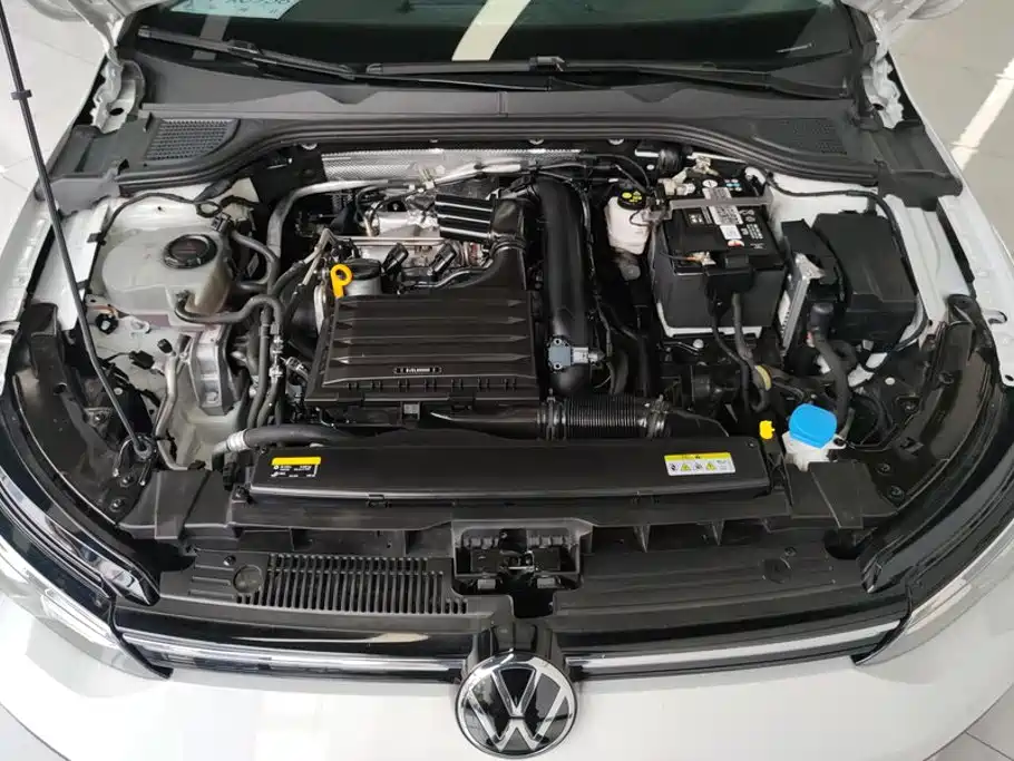 Volkswagen Golf — миниатюра 10