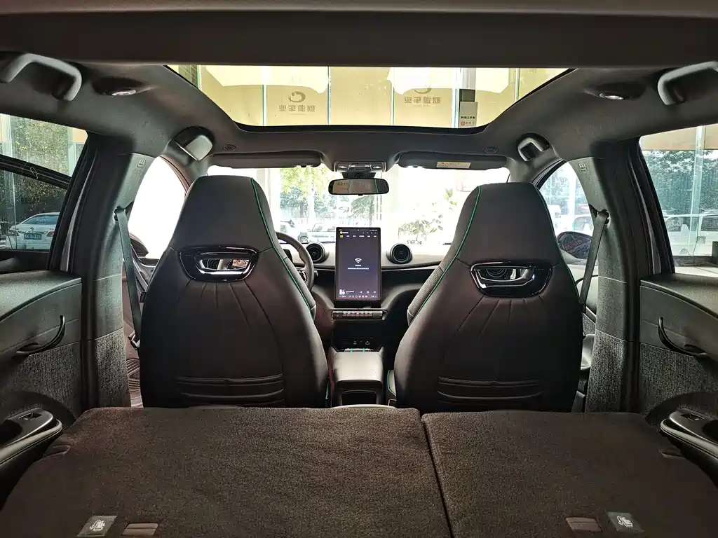 BYD Dolphin — миниатюра 9