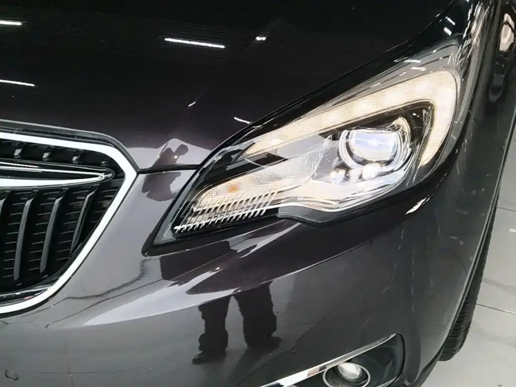 Buick Envision Plus — миниатюра 24