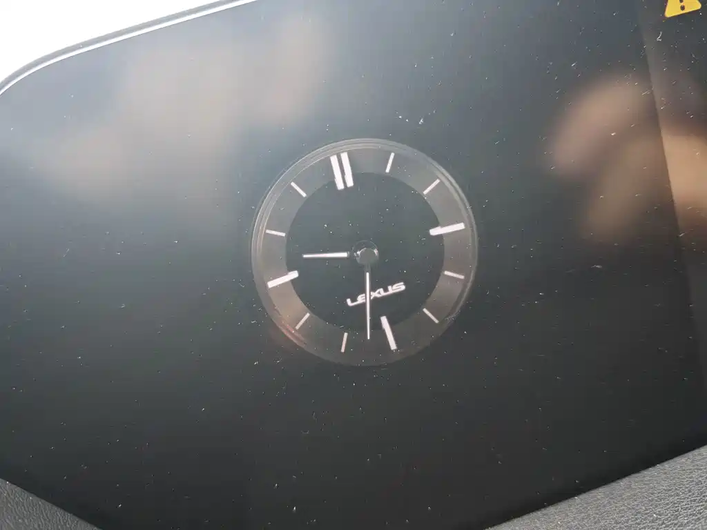 Lexus UX — миниатюра 10