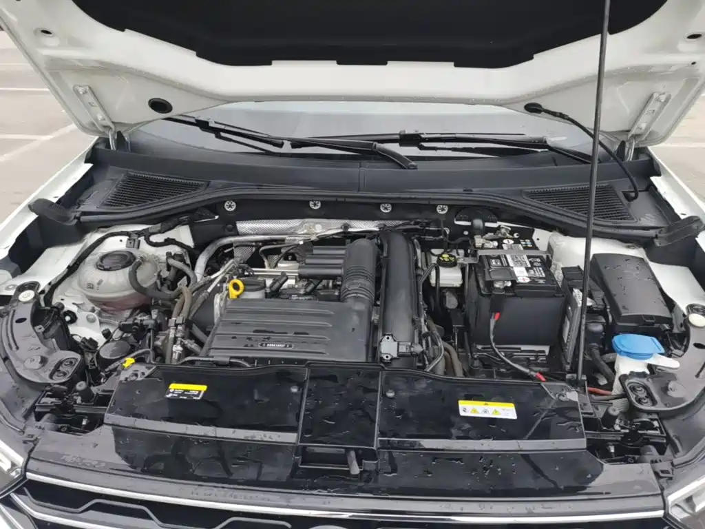 Volkswagen T-Roc — миниатюра 20