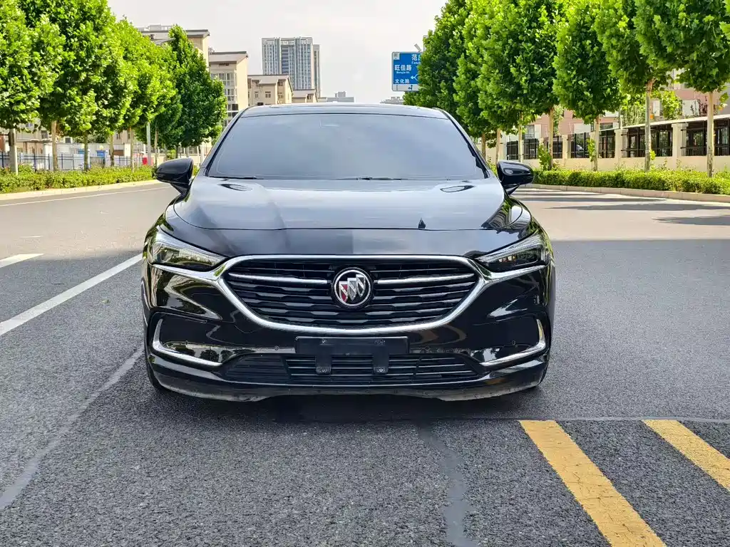 Buick LaCrosse 2021 652T Luxury