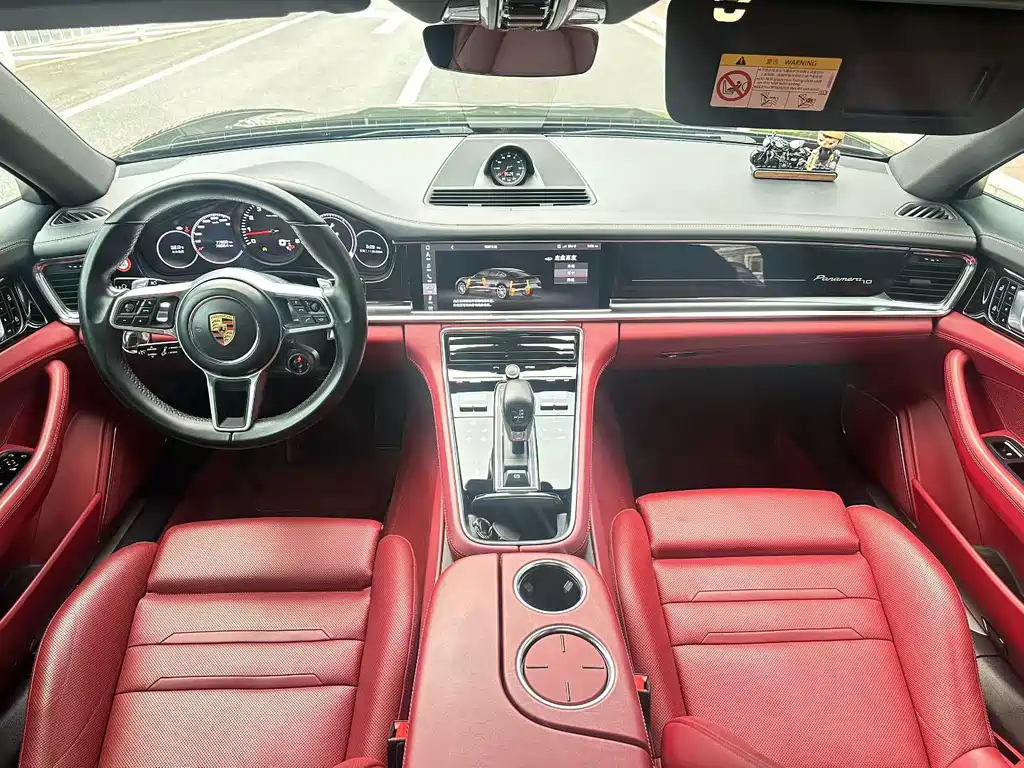 Porsche Panamera — миниатюра 6