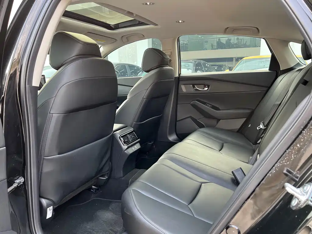 Honda Inspire 2023 260TURBO
