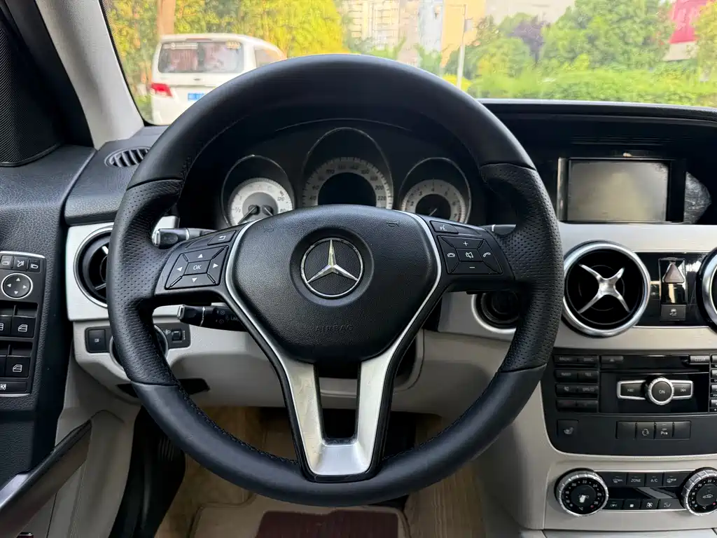 Mercedes-Benz GLK-Class GLK 300 4MATIC Dynamic Sunroof Type, фото 6