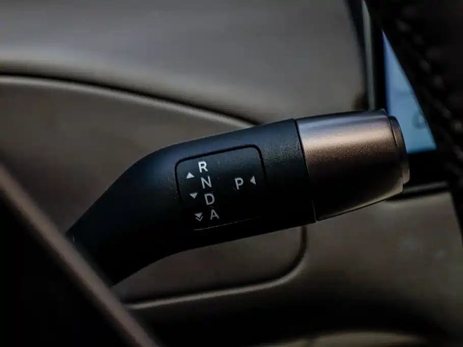 Li Auto Li MEGA — миниатюра 19