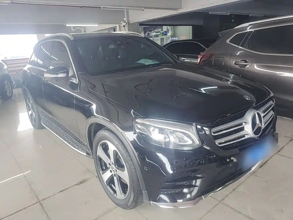 Mercedes-Benz GLC 2018 GLC 260 4MATIC Luxury