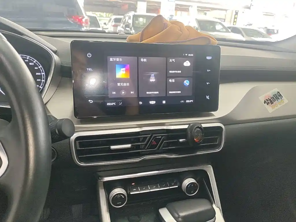 Geely Binyue — миниатюра 13