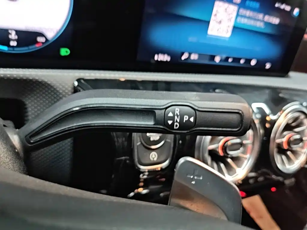 Mercedes-Benz CLA (Import) — миниатюра 14
