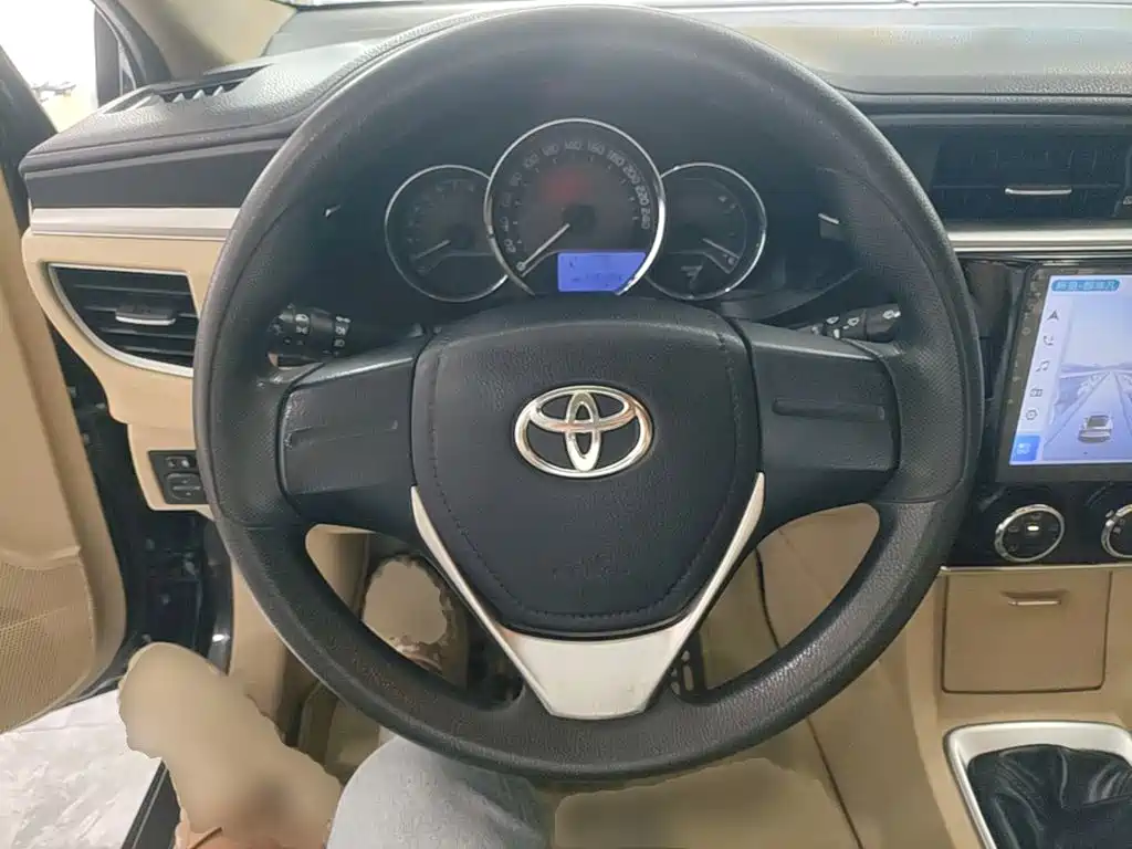 Toyota Corolla — миниатюра 11