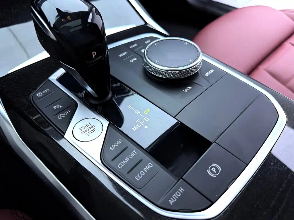 BMW 3 Series — миниатюра 25